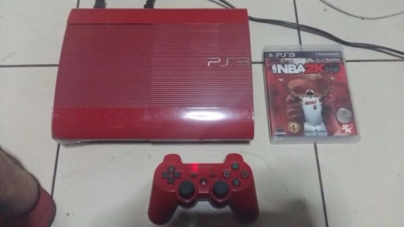 sony ps3 slim 120 gb red with 5 injected games photo